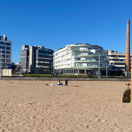 Poniente Beach Gijón Eksteriør billede