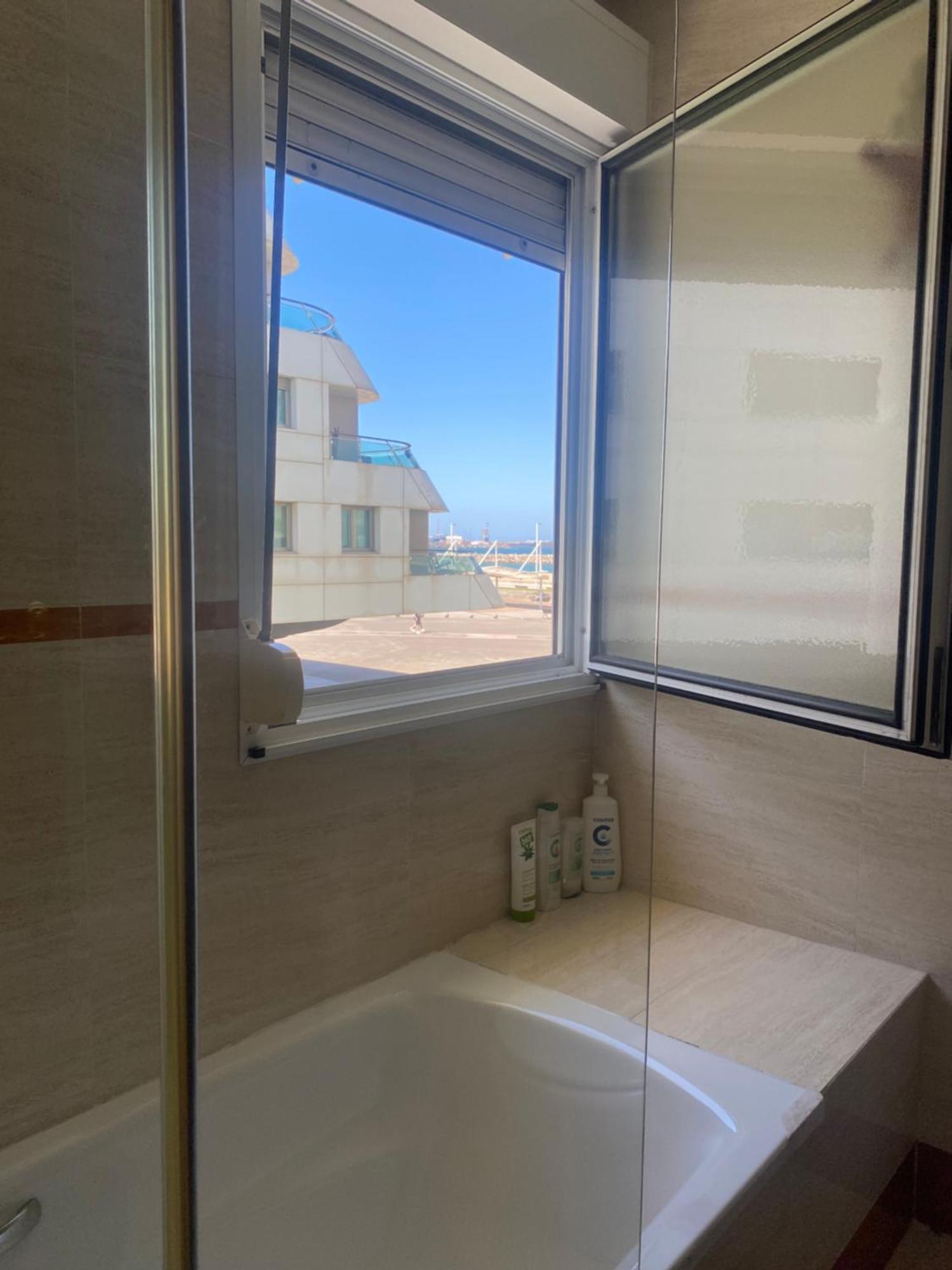 Poniente Beach Gijón Eksteriør billede